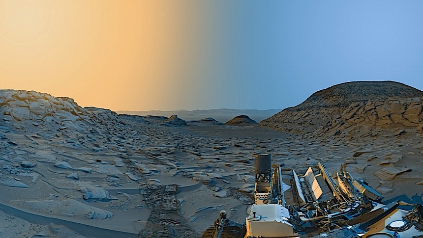 Curiosity rover sent back incredible images of Mars, NASA made them even more so