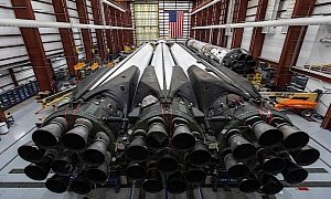This Is How the Huge Bottom of the Falcon Heavy Looks Like