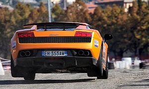 This Is How You Jump in a Lamborghini