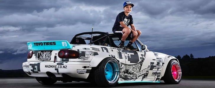 Lincoln Whiddett with his new Rotary Powered MX-5