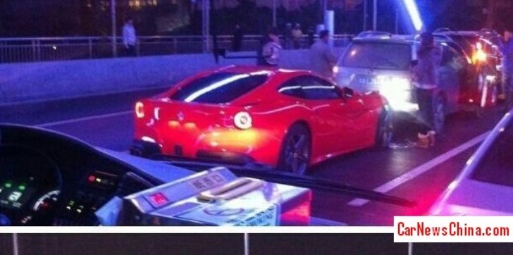 Ferrari F12 Crash in China