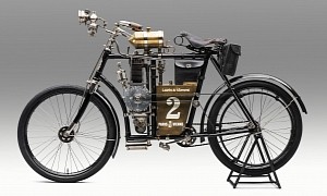 This Is the First Skoda Motorcycle to Enter an International Race, 120 Years Ago