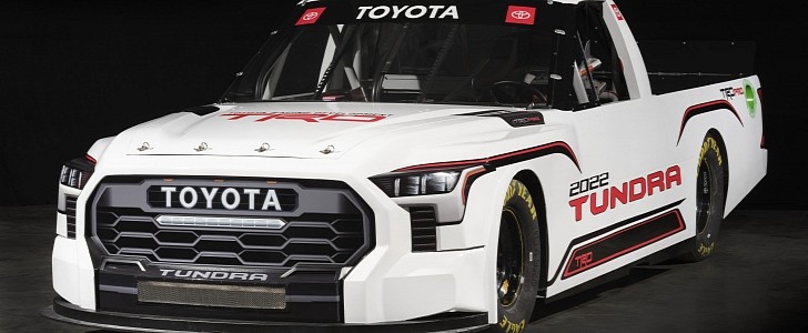 2022 Toyota Tundra TRD Pro NASCAR
