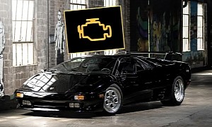 1995 Lamborghini Diablo VT Sports the Perfect Spec (and an Illuminated Check Engine Light)