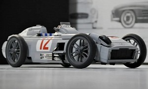 This LEGO Ideas Mercedes-Benz W196R F1 Car Is an Amazing Set That Failed To Get Support