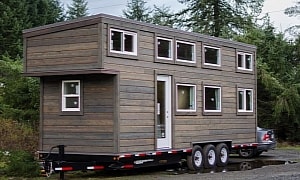 This Luxury Tiny Is Still One of the Greatest Three-Bedroom Homes on Wheels Ever Built