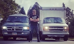 This Man Lives and Travels in a 2001 Chevy Express 3500 Motorhome That He Built Himself
