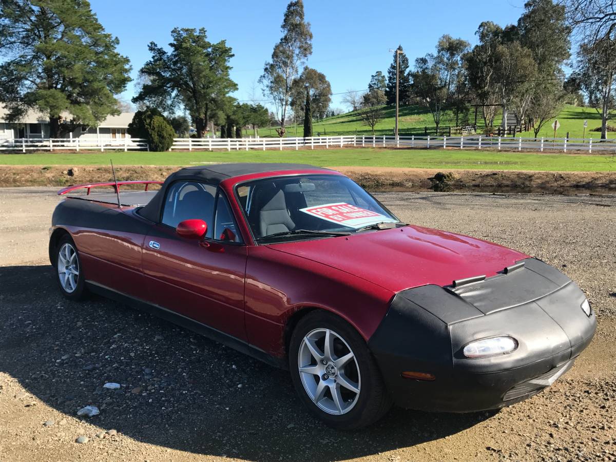 this-mazda-miata-pickup-truck-is-real-and-it-needs-a-name-115421_1.jpg