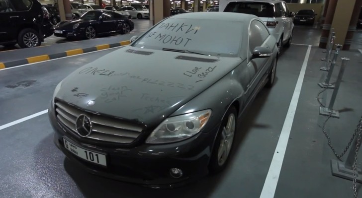 Mercedes-Benz CL550 abandoned in Dubai
