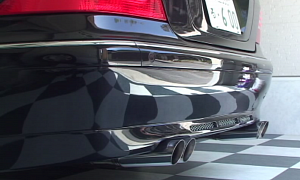 This Mercedes-Benz S 600 W220 Sounds Like an F1 Car From the 1990s