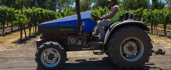 The e70N's power is equivalent to 70 hp, and its narrow body can navigate through rows of vines.