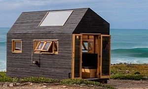 This Off-Grid Tiny House Is Perfect for a Simpler, More Sustainable Lifestyle
