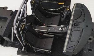 Porsche 911 GT2 RS Scale Model Cabin Has Contrast Stitching, Tiny Painted Cage