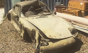 This Porsche 911 Spent 4 Years in a River and It's Being Rebuilt