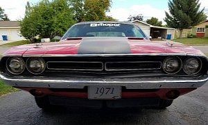 This 1971 Dodge Challenger R/T Looks Like a Car Than Can Win Trophies