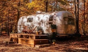 This Renovated Vintage Airstream Trailer Became a Cozy Glamping Habitat