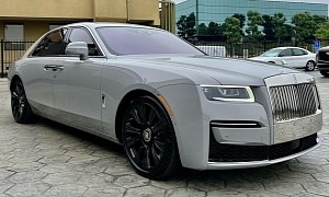 This Rolls-Royce Ghost Is So Gray It Looks Like It's Out of Kim Kardashian's Garage