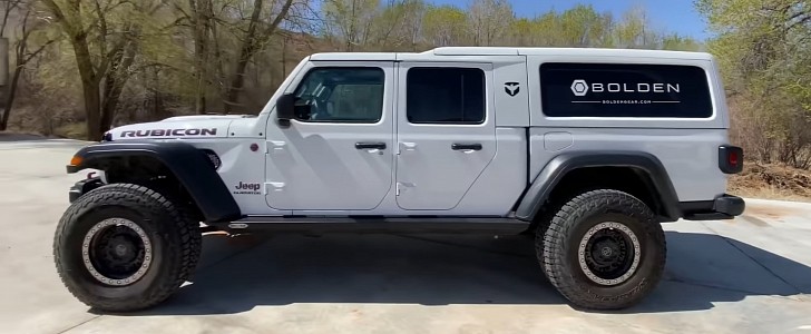 This Seven-Seat Jeep Gladiator Blends OEM Parts With Custom Touches -  autoevolution