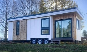 This Single Story Tiny House in Ontario Is an Oasis of Calm and Uncluttered Beauty
