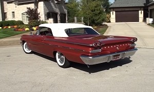 This Stunning 1960 Pontiac Bonneville Will Make You Forget About the Chevrolet Impala
