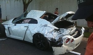 This Totaled Nissan GT-R from Puerto Rico Makes You Sad