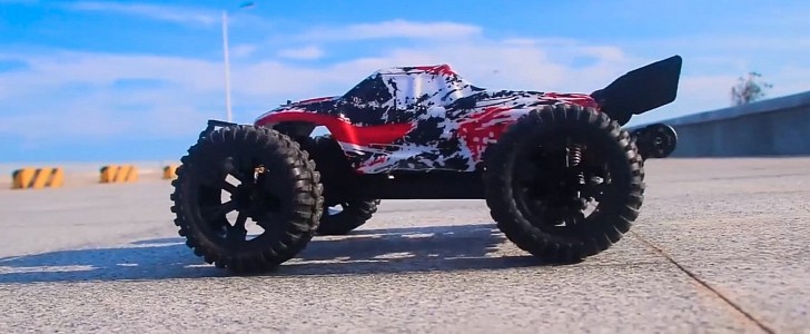 Cross World 1:10 Scale 4X4 Electric Monster Truck