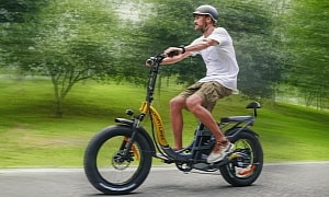 This Two-Person E-Bike Is a Contender for the Title of "Year's Cheapest and Most Capable"