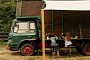 This Vintage Horsebox Turned Cottage on Wheels Is the Epitome of Countryside Glamping