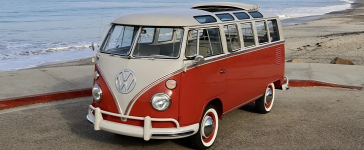 This Volkswagen Type 2 Sunroof Deluxe 21-Window Samba Is the Real-Deal, Full of Surprises