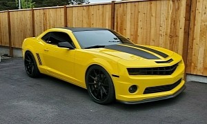 This Yellow 2010 Chevrolet Camaro SS Comes with Too Many Special Bits