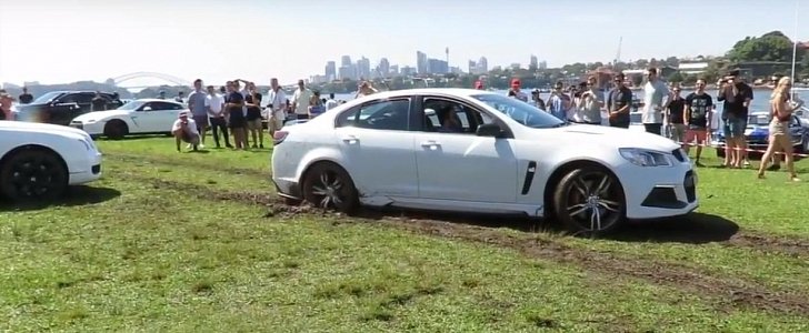Holden Stuck in the Mud at Cars and Coffee Sydney