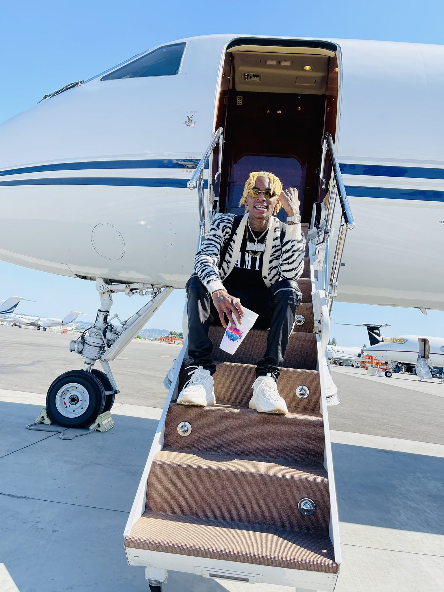 Virgil Abloh has customised Drake's private jet