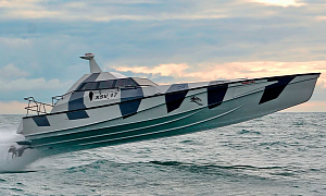 Thunder Child Interceptor Boat Rights Itself after Capsizing