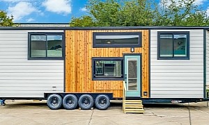 Tia Tiny Home With Three Stand-Up Bedrooms Is a Perfect Dwelling for Growing Families