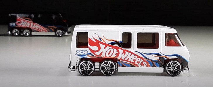 Tiny GMC Motorhome Is a Classic Hot Wheels Casting, You Can Still Get One