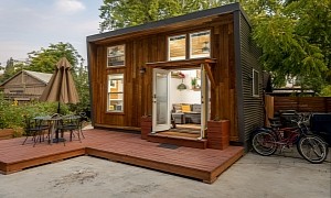 Tiny Home Made Almost Entirely of Second-Hand Materials Became This Guy’s Golden Goose