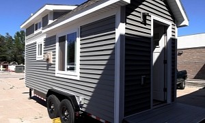Tiny House Built by High School Students During Tech Classes Comes With a Spacious Loft