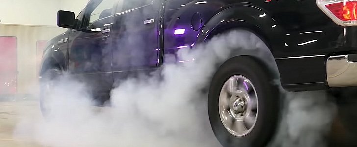 Ford smokes tires in fight against miniature Cybertruck, still losses