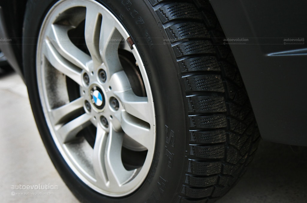 Analysts predict a 7 percent drop of tire shipments in 2009