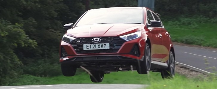  Top Gear saca el infierno del Hyundai i2 N, hace algunas afirmaciones audaces al respecto