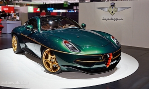 Touring's Disco Volante Looks Minty-fresh in Green and Gold <span>· Live Photos</span>