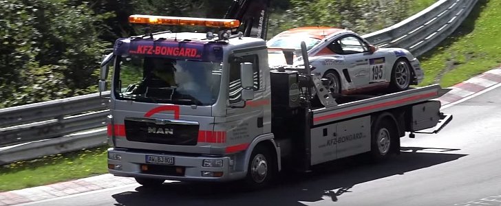 Tow Truck Drivers Get Plenty of Time on the Nurburgring