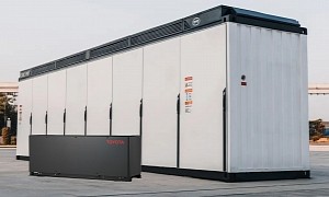 Toyota and BYD Invade Tesla’s Business of Stationary Energy Storage
