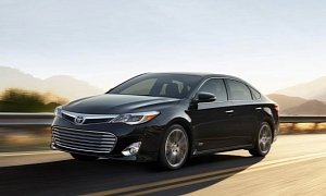 Toyota Avalon Gets Touring Sports Gift for its 20th Anniversary
