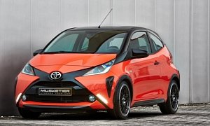 Toyota Aygo Receives Quad Exhaust, Looks Ready to Kick Some Ass