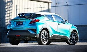 Toyota C-HR 360 Video Review Lists What's Wrong with the Japanese Crossover