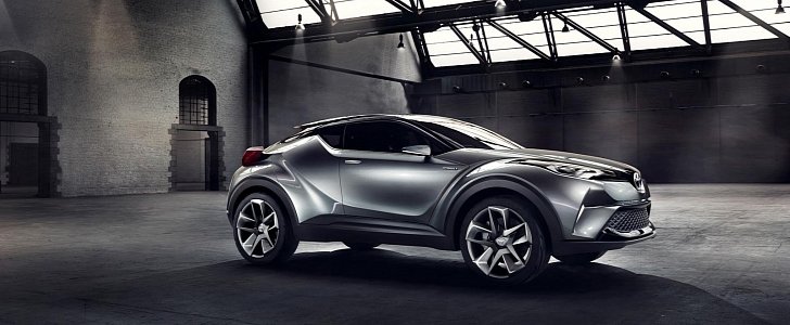 Toyota C-HR Concept Loses Very Little Pizzaz (so Far) on Its Way to Reality