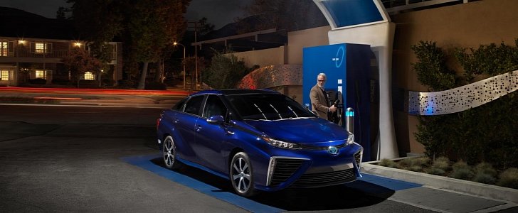 Toyota Delivered 3,000 Mirai Hydrogen Cars in California