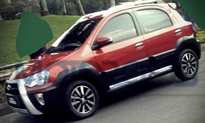 Toyota Etios Cross Spotted in India