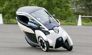 Toyota i-Road First Drive by Autocar